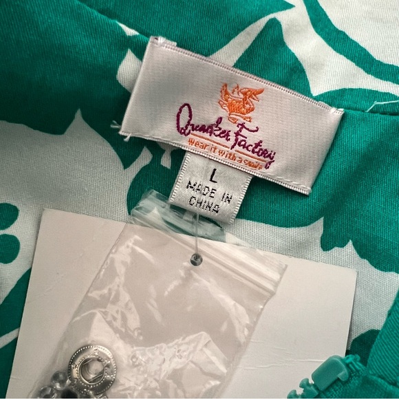 Quacker Factory Print to Solid Reversible Woven Jacket - Picture 6 of 7